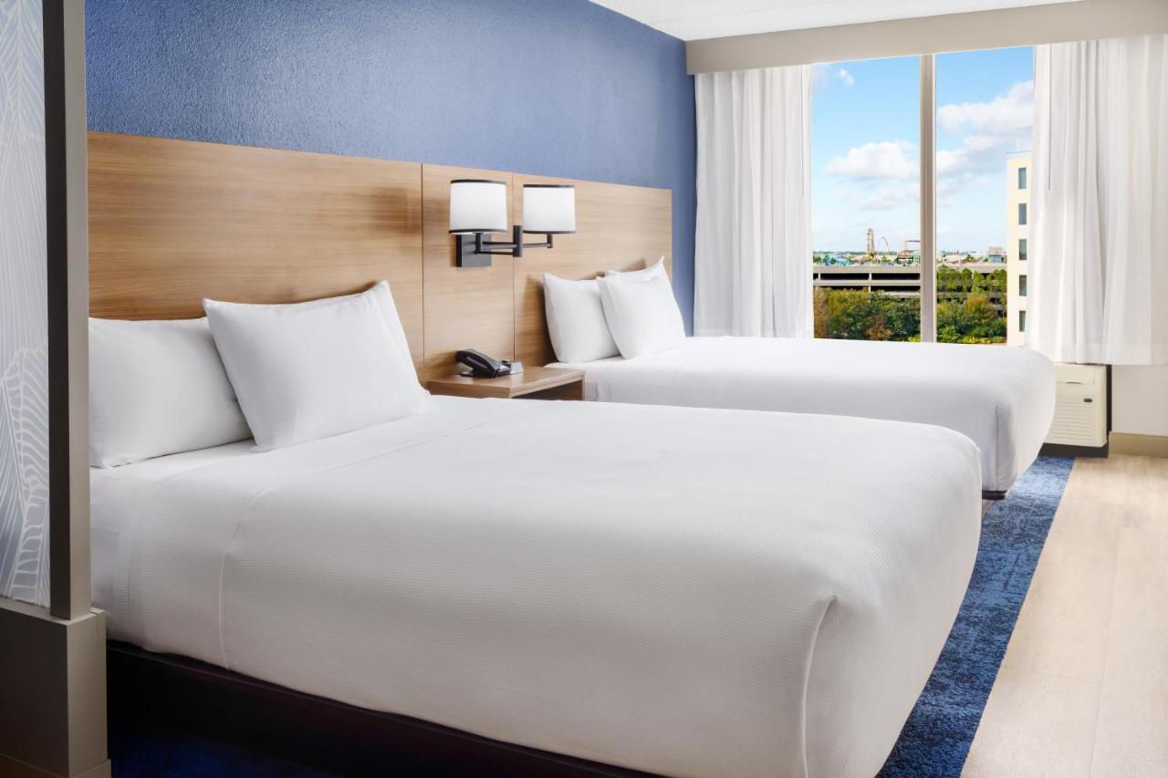 Hyatt Place Across From Universal Orlando Resort Экстерьер фото