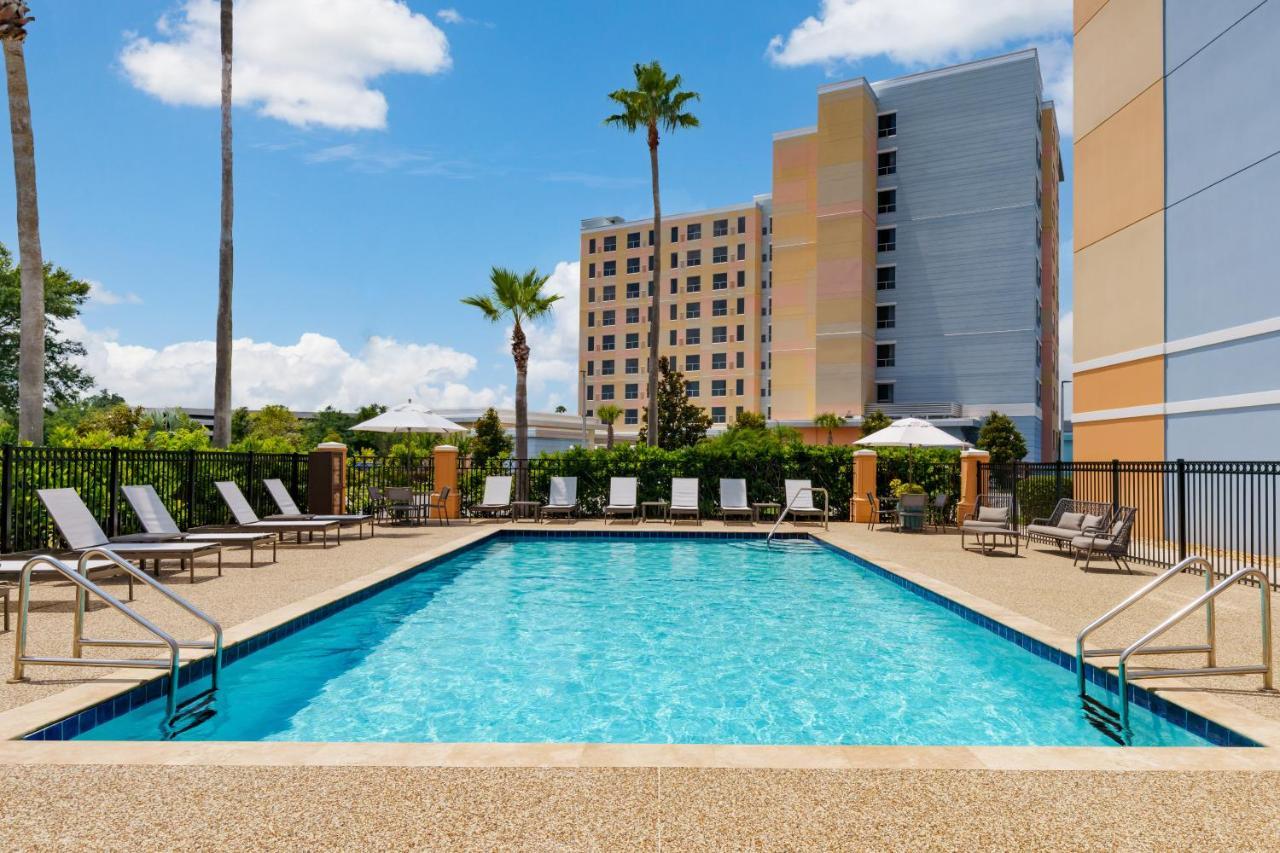 Hyatt Place Across From Universal Orlando Resort Экстерьер фото