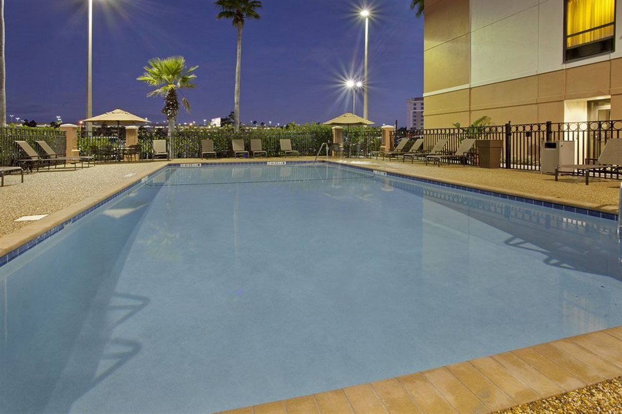 Hyatt Place Across From Universal Orlando Resort Экстерьер фото